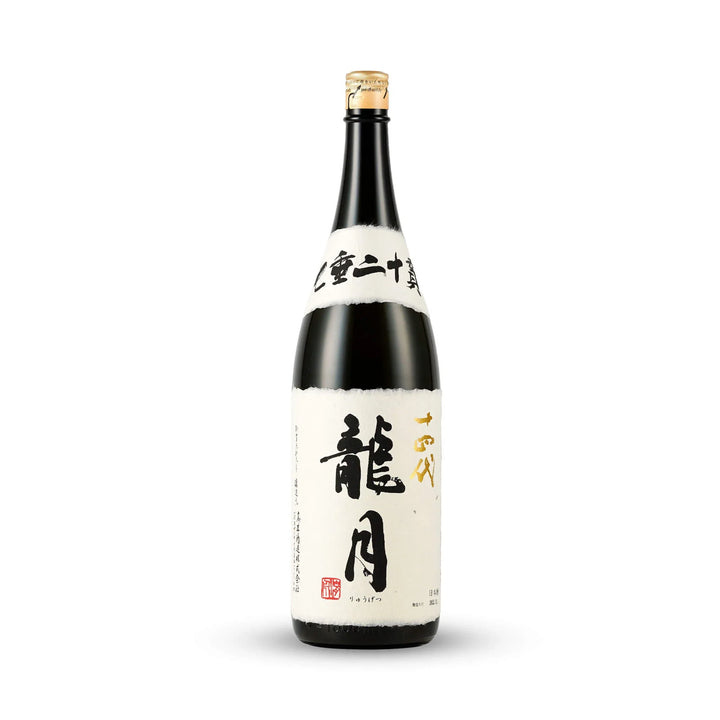 Juyondai Ryugetsu (Dragon Moon) Junmai Daiginjo Sake (Japanese Rice Wine) Front View. Authentic from TRIPLEMERI LIQUOR STORE.